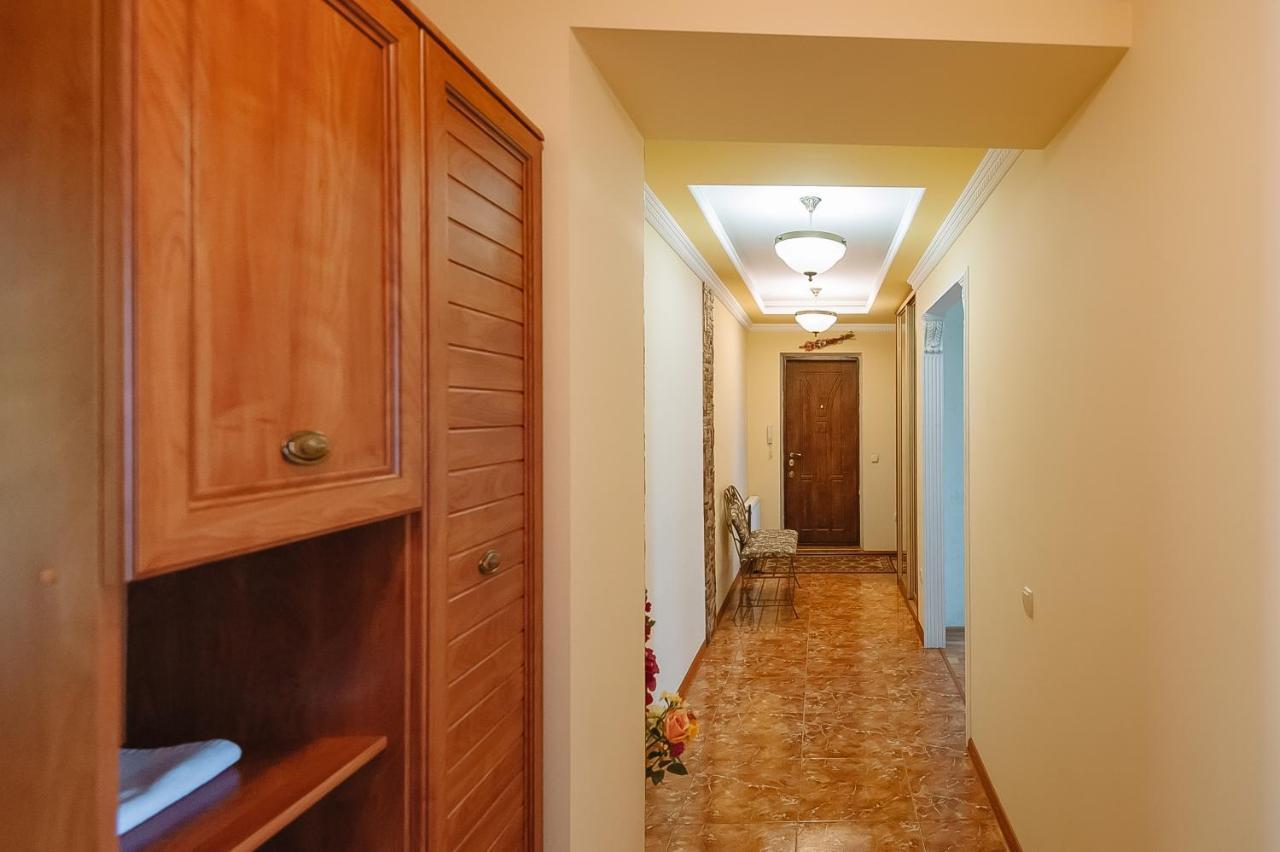 3-х кім. квартира біля центру, WI-fi, VIP Тернопіль Екстер'єр фото